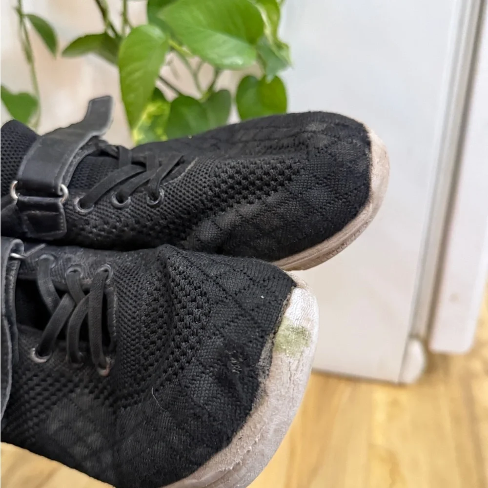 Black Knit Sneakers youth 4-4.5